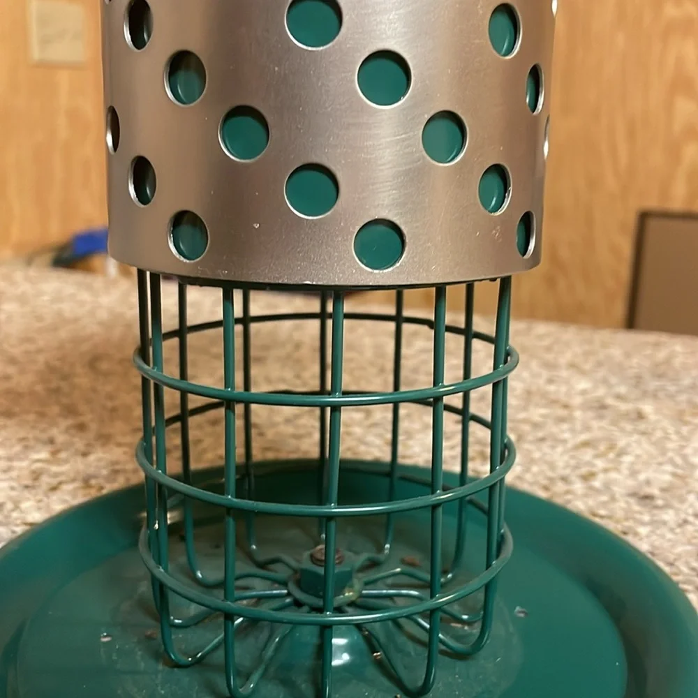 Combination Feeder